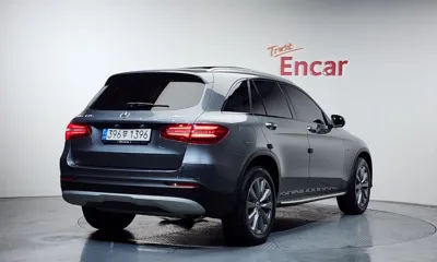 Mercedes-Benz GLC-Class 2019, 104866 км, за 14998.35 USD