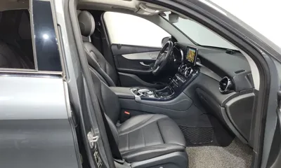 Mercedes-Benz GLC-Class 2019, 104866 км, за 14998.35 USD - фото 11