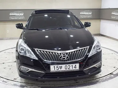 Hyundai Grandeur 2016, 172559 км, за 5483.98 USD