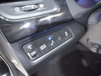 Hyundai Grandeur 2016, 172559 км, за 5483.98 USD - фото 15