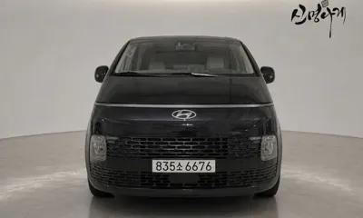 Hyundai Staria 2022, 248596 км, за 10576.42 USD