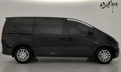 Hyundai Staria 2022, 248596 км, за 10576.42 USD