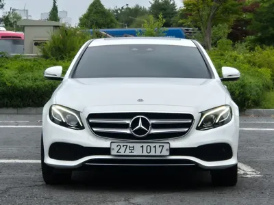 Mercedes-Benz E-Class · 2018 год