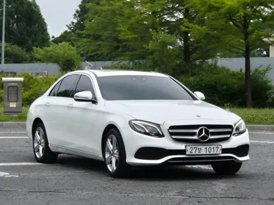Mercedes-Benz E-Class 2018, 106858 км, за 12685.41 USD