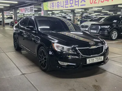 Kia K7 2012, 144200 км, за 2412.75 USD