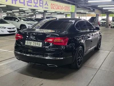Kia K7 2012, 144200 км, за 2412.75 USD