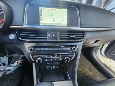 Kia K5 2018, 119000 км, за 5732.9 USD - фото 9