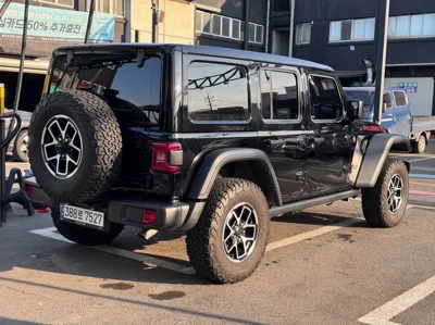 Jeep Wrangler 2024, 39000 км, за 42890.9 USD