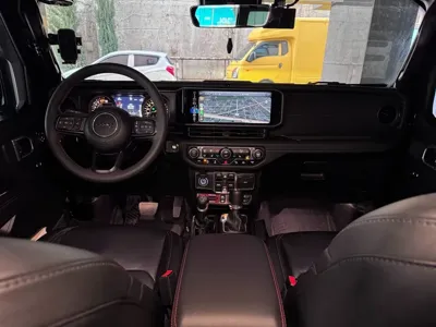 Jeep Wrangler 2024, 39000 км, за 42890.9 USD - фото 7