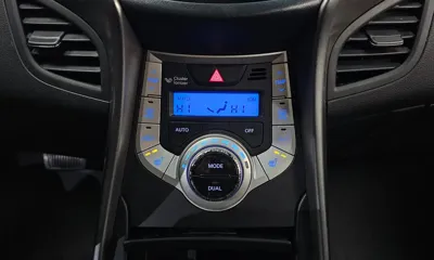 Hyundai Avante 2011, 121864 км, за 2636.27 USD - фото 20