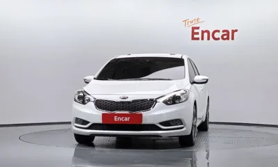 Kia K3 2015, 75454 км, за 4988.84 USD