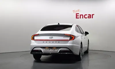 Hyundai Sonata 2020, 127828 км, за 9116.36 USD