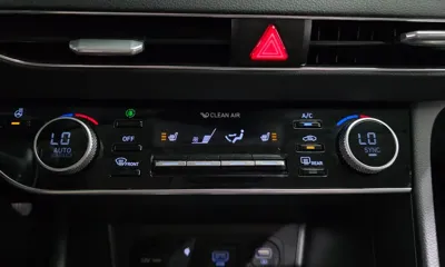 Hyundai Sonata 2020, 127828 км, за 9116.36 USD - фото 29