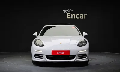 Porsche Panamera 2015, 101911 км, за 15857.28 USD