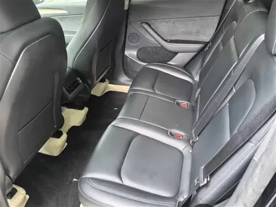 Tesla Model Y 2022, 78000 км, за 21873.44 USD