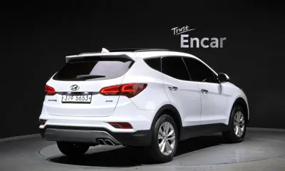 Hyundai Santafe 2018, 93945 км, за 12167.85 USD