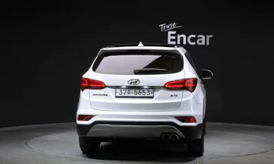 Hyundai Santafe 2018, 93945 км, за 12167.85 USD