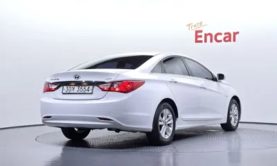 Hyundai Sonata 2010, 150312 км, за 1627.92 USD