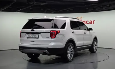Ford Explorer 2017, 171554 км, за 6541.13 USD