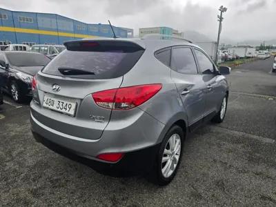 Hyundai Tucson 2012, 186000 км, за 3055.32 USD