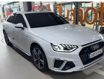 Audi A4 · 2021 год