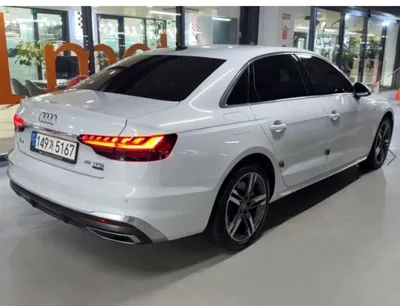 Audi A4 2021, 32585 км, за 16280.14 USD