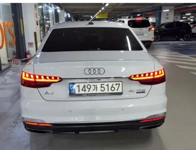 Audi A4 2021, 32585 км, за 16280.14 USD