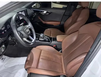 Audi A4 2021, 32585 км, за 16272.7 USD - фото 6