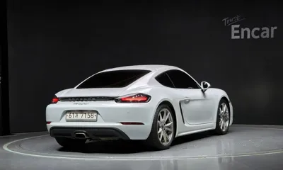 Porsche 718 2018, 10833 км, за 39345.75 USD