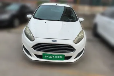 Ford Fiesta 2013, 76100 км, за 3023 USD