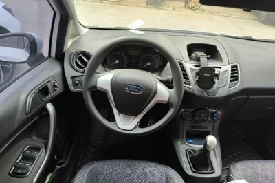Ford Fiesta 2013, 76100 км, за 3023 USD - фото 10