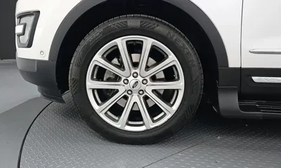 Ford Explorer 2016, 105576 км, за 8787.58 USD