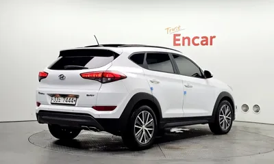 Hyundai Tucson 2016, 130995 км, за 7989.34 USD