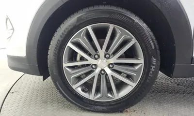 Hyundai Tucson 2016, 130995 км, за 7989.34 USD