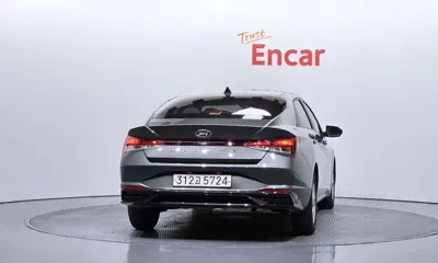 Hyundai Avante 2021, 68942 км, за 12182.42 USD
