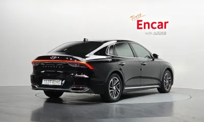 Hyundai Grandeur 2021, 118004 км, за 12223.32 USD