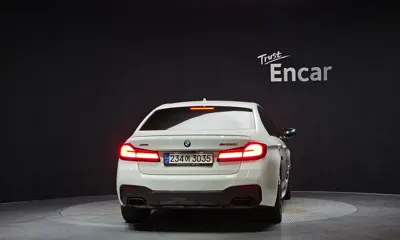 BMW 5-Series 2021, 105774 км, за 29473.55 USD