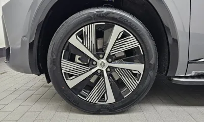 Renault-KoreaSamsung Grand Koleos 2025, 13868 км, за 21596.43 USD