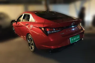 Hyundai Elantra 2022, 77500 км, за 8383 USD