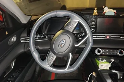 Hyundai Elantra 2022, 77500 км, за 8383 USD - фото 10