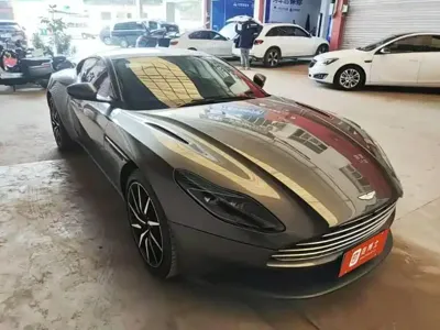 Aston Martin DB11 2020, 15000 км, за 165976.77 USD