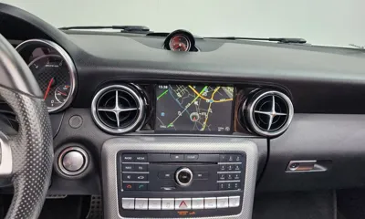 Mercedes-Benz SLC-Class 2017, 101565 км, за 20624.02 USD - фото 11