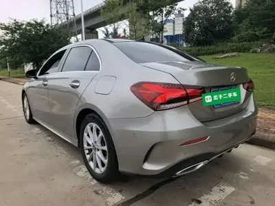 Mercedes-Benz A-Class 2019, 85900 км, за 11842.03 USD