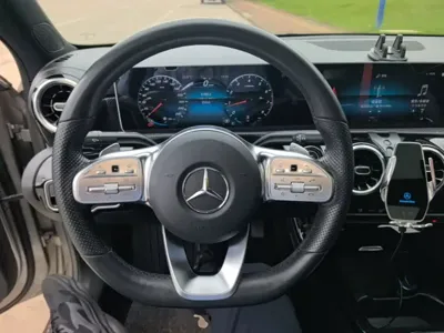 Mercedes-Benz A-Class 2019, 85900 км, за 11842.03 USD - фото 11