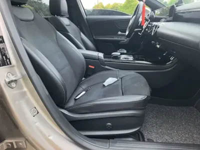 Mercedes-Benz A-Class 2019, 85900 км, за 11842.03 USD - фото 25