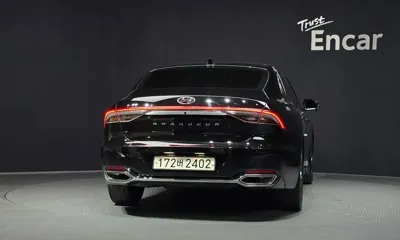 Hyundai Grandeur 2022, 184385 км, за 10473.6 USD