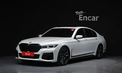 BMW 7-Series · 2020 год