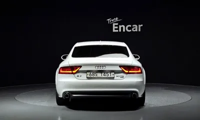 Audi A7 2013, 136526 км, за 6490.06 USD