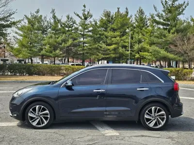Kia Niro 2017, 141907 км, за 8320.87 USD
