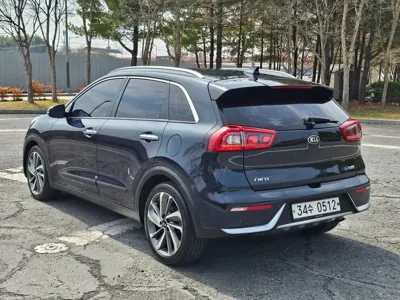 Kia Niro 2017, 141907 км, за 8320.87 USD